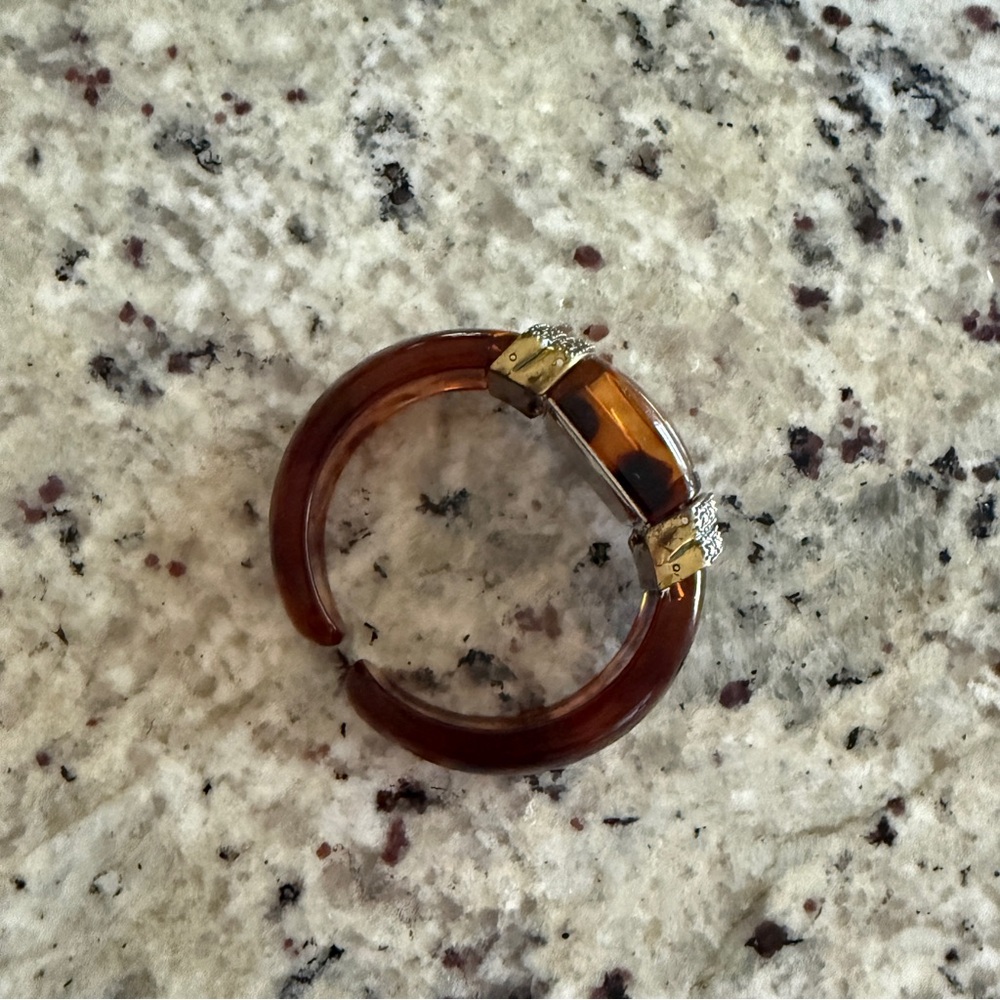 Vintage Vernier Tortoise Cuff Watch - Picture 3 of 6